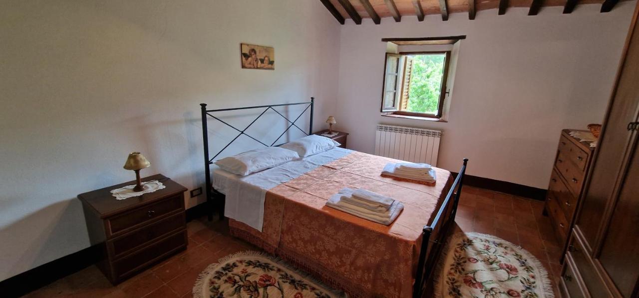 Agriturismo La Piaggia Appartamenti A Vivo dʼOrcia Εξωτερικό φωτογραφία