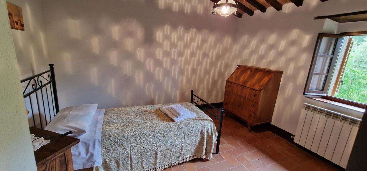Agriturismo La Piaggia Appartamenti A Vivo dʼOrcia Εξωτερικό φωτογραφία